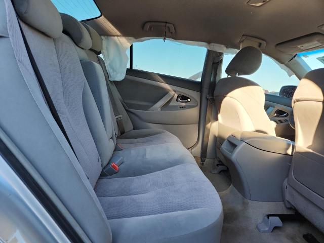 4T1BF3EK1AU073208 - 2010 TOYOTA CAMRY BASE Gümüş foto 10