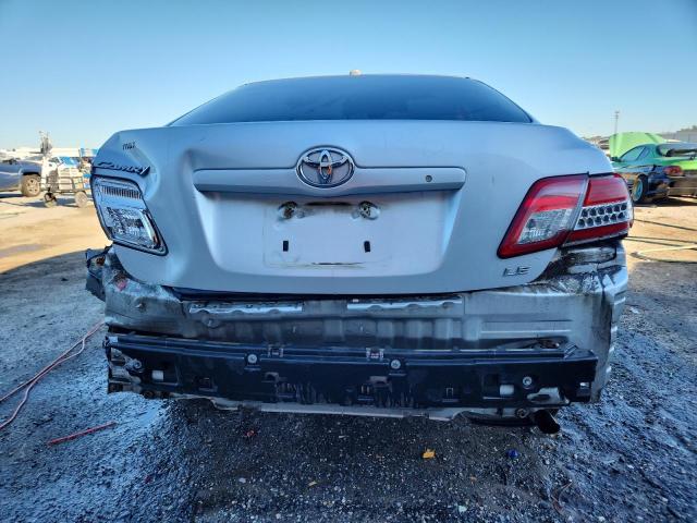 4T1BF3EK1AU073208 - 2010 TOYOTA CAMRY BASE Gümüş foto 6