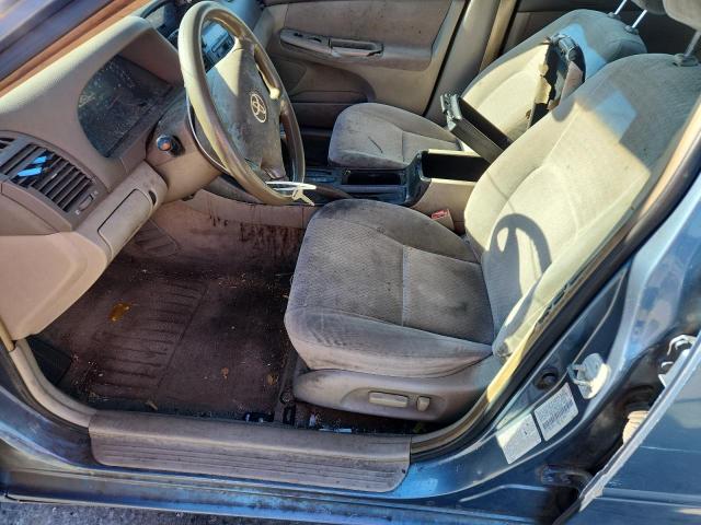 JTDBE32K120048457 - 2002 TOYOTA CAMRY LE BLUE photo 7