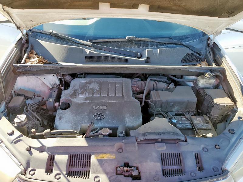 5TDZK3EHXDS112910 - 2013 TOYOTA HIGHLANDER BASE WHITE photo 12