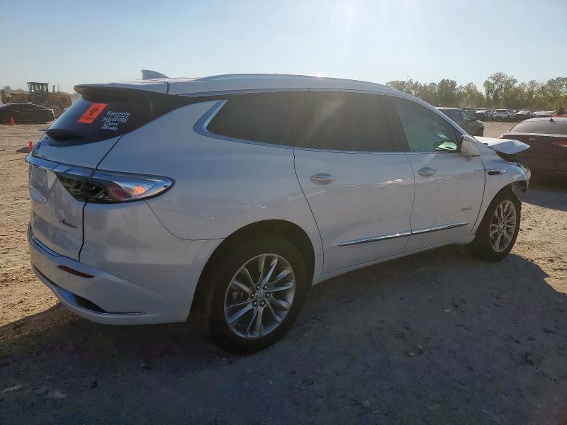 5GAERDKW1RJ112576 - 2024 BUICK ENCLAVE AVENIR WHITE photo 3