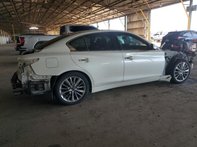 JN1EV7AP8JM359041 - 2018 INFINITI Q50 LUXE WHITE photo 3