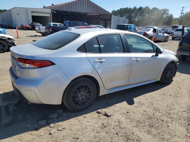 5YFEPMAE7MP245201 - 2021 TOYOTA COROLLA LE 银色 照片 3