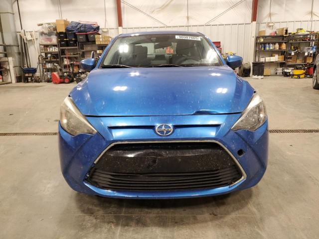 3MYDLBZV9GY132369 - 2016 TOYOTA SCION IA BLUE photo 5