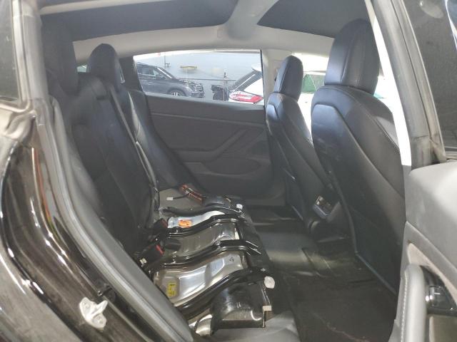 5YJ3E1EBXJF151364 - 2018 TESLA MODEL 3 Noir photo 10