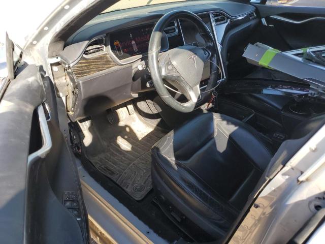 5YJSA1E29GF173064 - 2016 TESLA MODEL S Srebrny zdjęcie 8