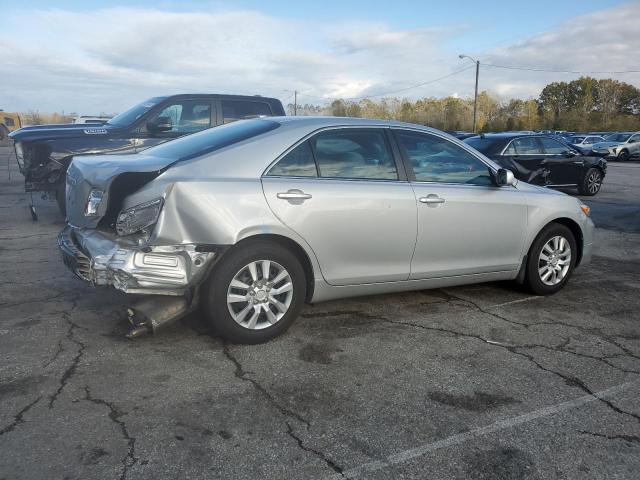 4T1BF3EKXBU678152 - 2011 TOYOTA CAMRY BASE SILVER photo 3