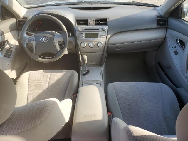 4T1BF3EKXBU678152 - 2011 TOYOTA CAMRY BASE SILVER photo 8