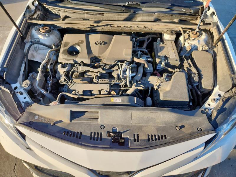 4T1C11AK8LU305724 - 2020 TOYOTA CAMRY LE თეთრი ფოტო 11
