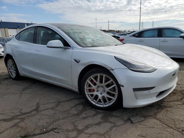 5YJ3E1EB0KF231144 - 2019 TESLA MODEL 3 Белый фото 4