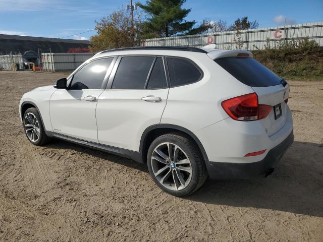 WBAVM5C55DVL63740 - 2013 BMW X1 XDRIVE35I WHITE photo 2