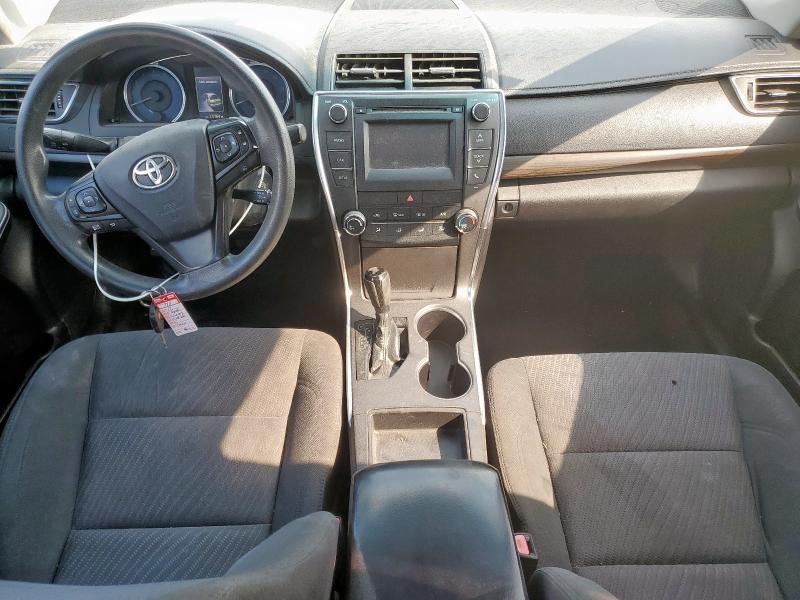 4T1BF1FK0HU353344 - 2017 TOYOTA CAMRY LE 银色 照片 8