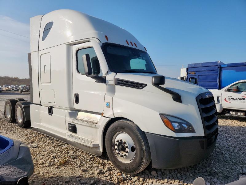 2021 FREIGHTLINER CASCADIA 1, 