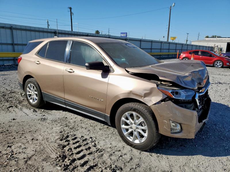 2GNAXHEV6J6314707 - 2018 CHEVROLET EQUINOX LS GOLD photo 4