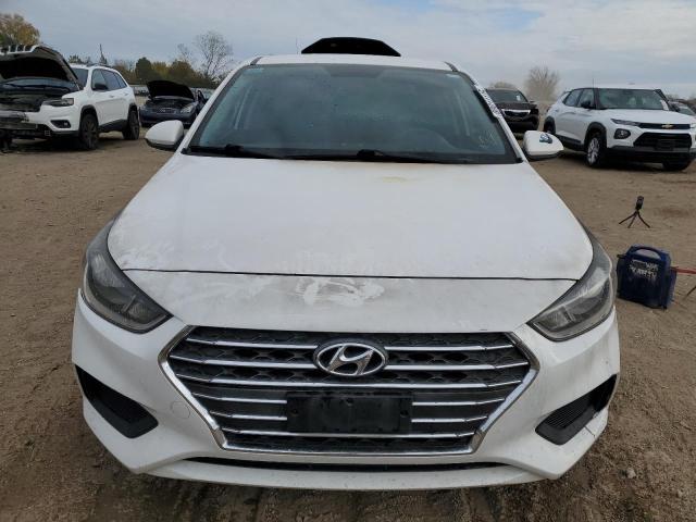 3KPC24A30KE045330 - 2019 HYUNDAI ACCENT SE WHITE photo 5