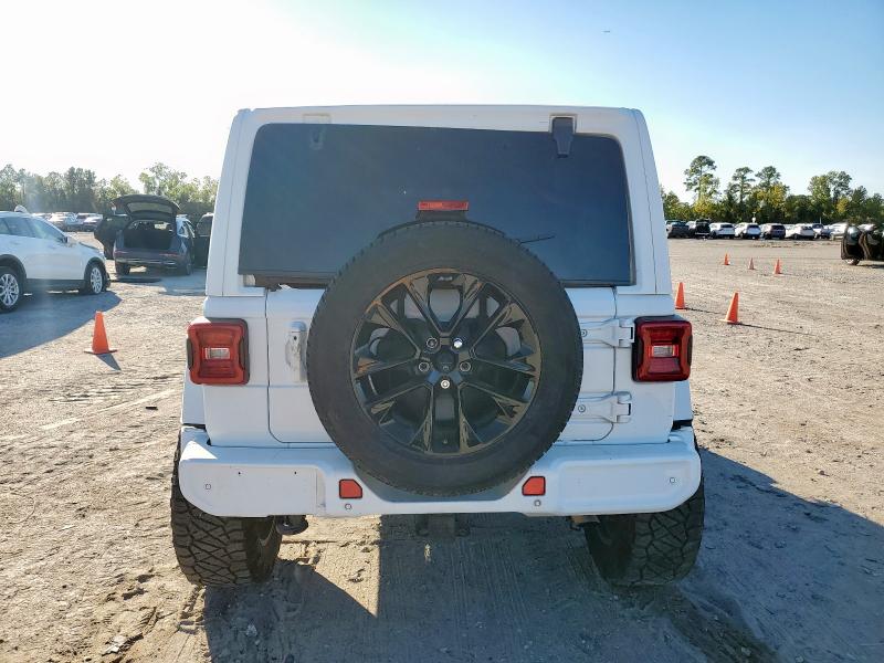 1C4HJXENXMW509657 - 2021 JEEP WRANGLER U SAHARA WHITE photo 6