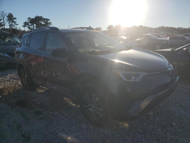 JTMZFREV9JJ752161 - 2018 TOYOTA RAV4 LE CHARCOAL photo 4