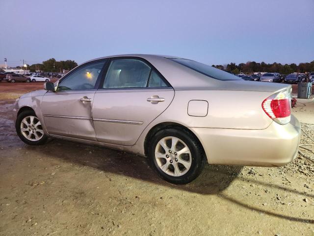 4T1BF30K25U088216 - 2005 TOYOTA CAMRY LE TAN photo 2