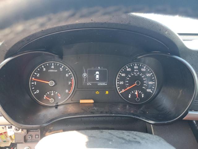 5XXGT4L34JG241627 - 2018 KIA OPTIMA LX GRAY photo 9