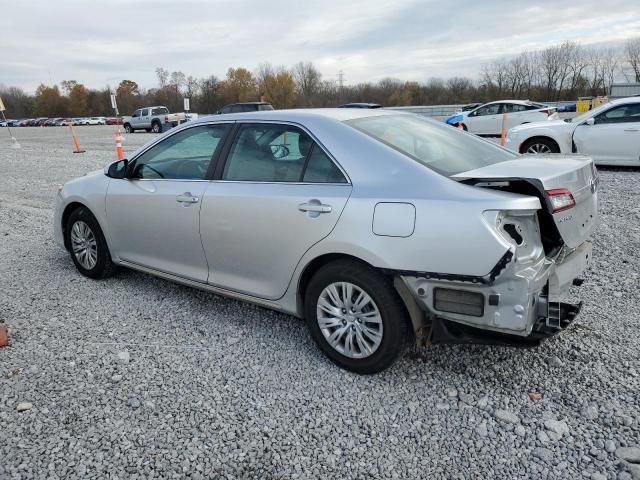 4T4BF1FK3DR303425 - 2013 TOYOTA CAMRY L SILVER photo 2