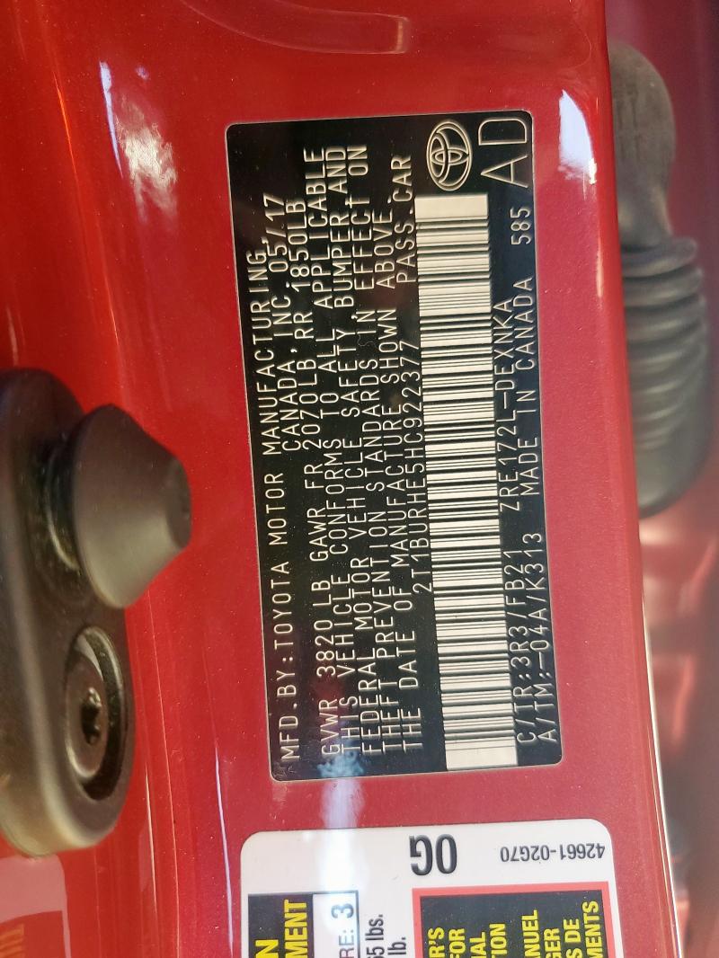 2T1BURHE5HC922377 - 2017 TOYOTA COROLLA L RED photo 13