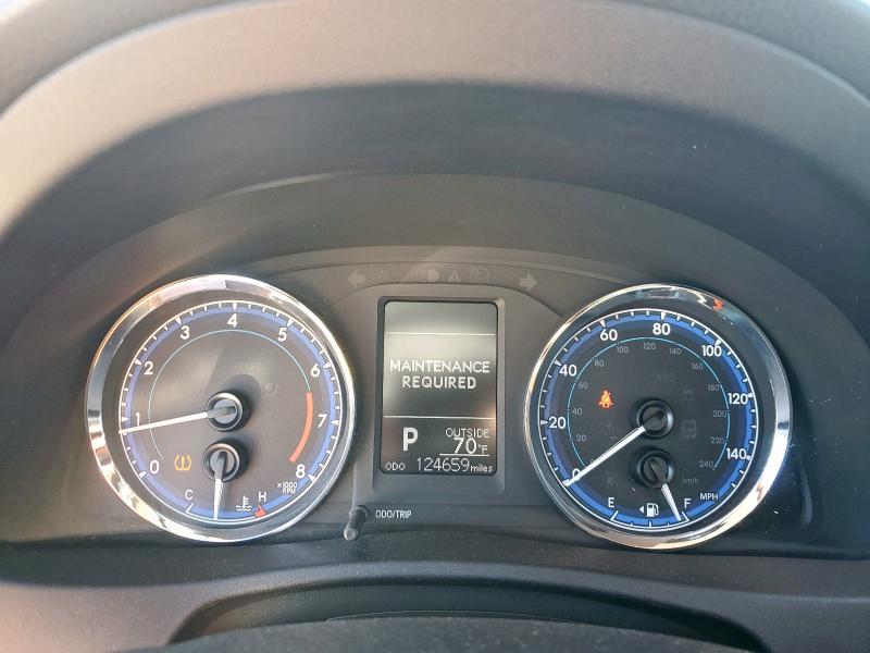 2T1BURHE5HC922377 - 2017 TOYOTA COROLLA L RED photo 9