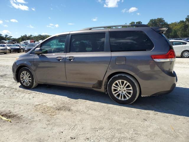 5TDYK3DCXCS231525 - 2012 TOYOTA SIENNA XLE SILVER photo 2