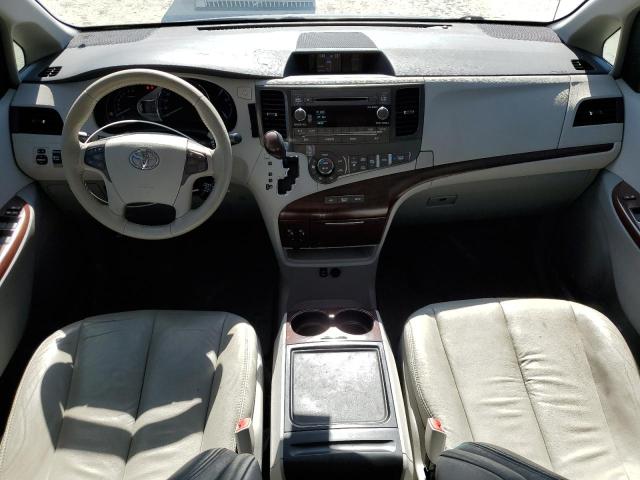 5TDYK3DCXCS231525 - 2012 TOYOTA SIENNA XLE SILVER photo 8