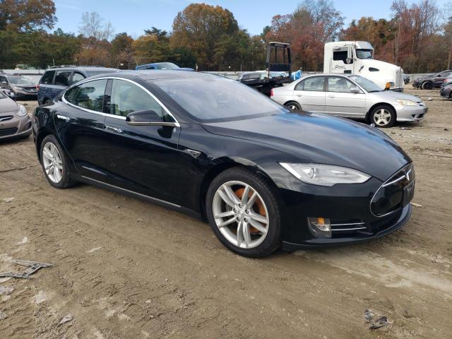 5YJSA1S19EFP34985 - 2014 TESLA MODEL S BLACK photo 4