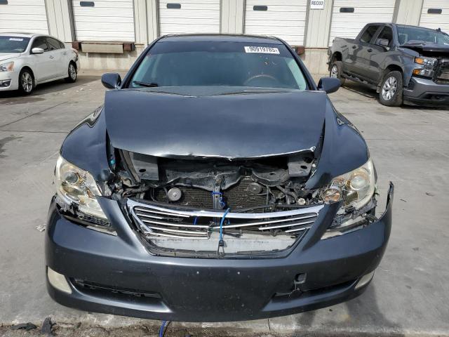 JTHGL46FX75005811 - 2007 LEXUS LS 460L CHARCOAL photo 5