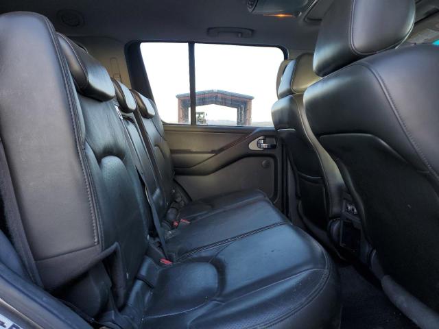 5N1AR18W06C610895 - 2006 NISSAN PATHFINDER LE SILVER photo 11