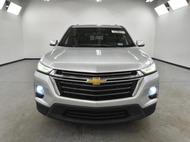 1GNEVMKW6NJ171683 - 2022 CHEVROLET TRAVERSE LT 银色 照片 5