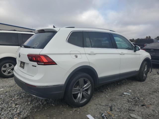 3VV2B7AXXLM006429 - 2020 VOLKSWAGEN TIGUAN SE თეთრი ფოტო 3