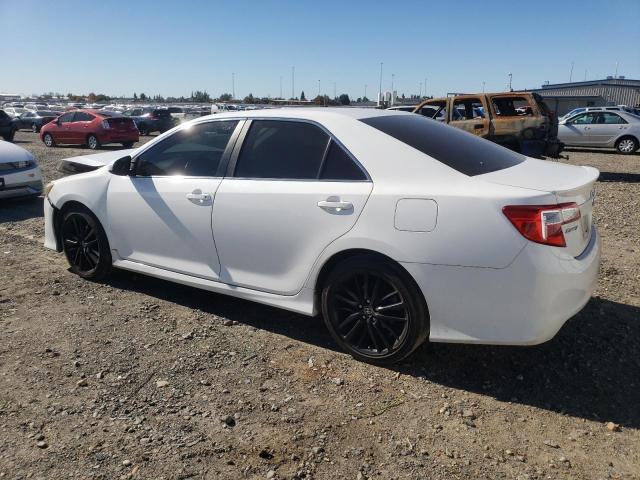 4T1BF1FK8CU601431 - 2012 TOYOTA CAMRY BASE 白色 照片 2