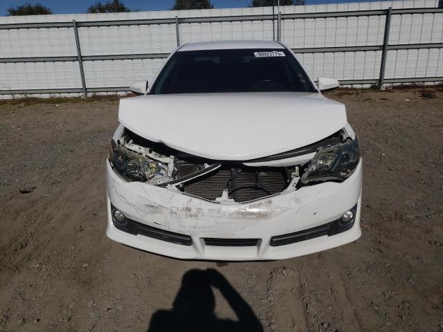 4T1BF1FK8CU601431 - 2012 TOYOTA CAMRY BASE 白色 照片 5