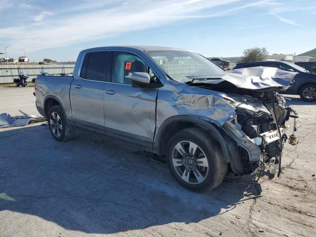 5FPYK3F69HB038471 - 2017 HONDA RIDGELINE RTL 银色 照片 4