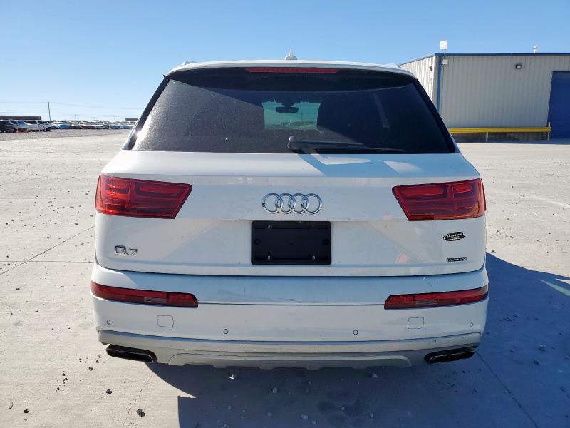 WA1AHAF78HD038680 - 2017 AUDI Q7 PREMIUM 白色 照片 6
