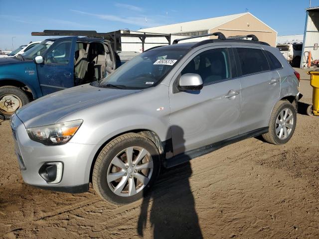 2015 MITSUBISHI OUTLANDER SE, 