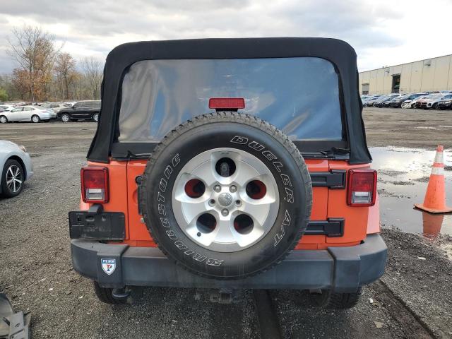 1C4HJWEG9FL733647 - 2015 JEEP WRANGLER U SAHARA BROWN photo 6
