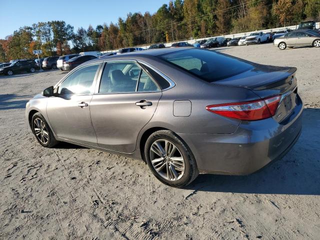 4T1BF1FK2HU377869 - 2017 TOYOTA CAMRY LE CHARCOAL photo 2