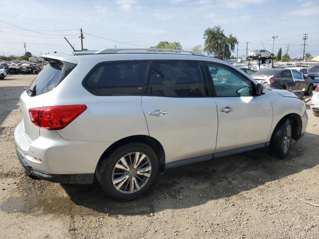 5N1DR2MN7JC660203 - 2018 NISSAN PATHFINDER S Серебристый фото 3