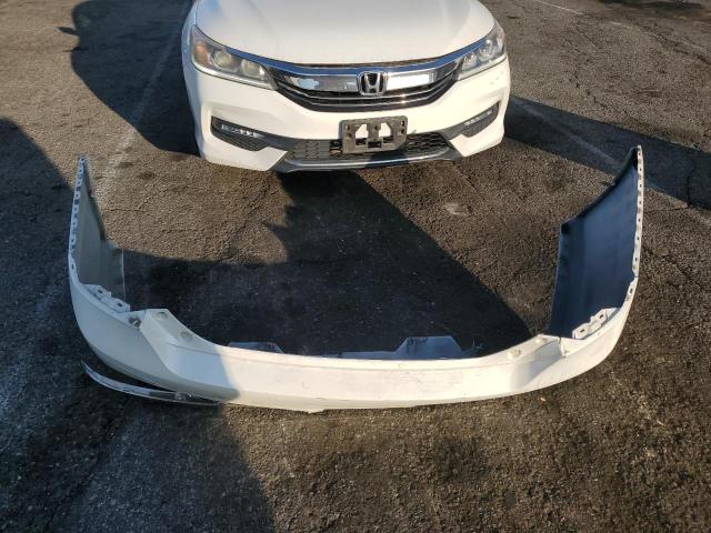 1HGCR2F5XGA073285 - 2016 HONDA ACCORD SPORT WHITE photo 12
