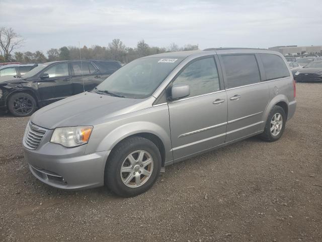 2013 CHRYSLER TOWN & COU TOURING, 