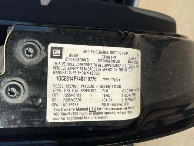 1GCES14P74B110776 - 2004 CHEVROLET SSR 黑色 照片 10