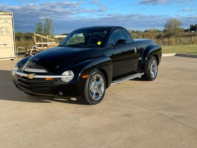 1GCES14P74B110776 - 2004 CHEVROLET SSR 黑色 照片 2