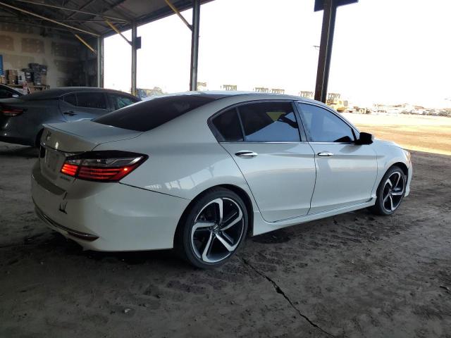 1HGCR2F59HA068337 - 2017 HONDA ACCORD SPORT Blanc photo 3
