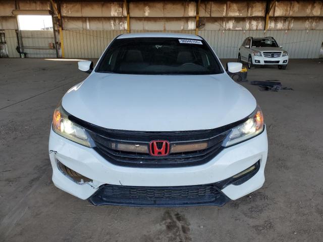 1HGCR2F59HA068337 - 2017 HONDA ACCORD SPORT Blanc photo 5