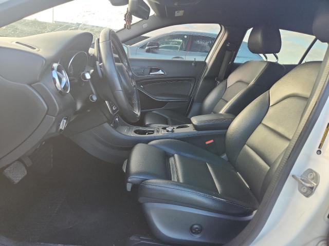 WDCTG4EB5JJ483422 - 2018 MERCEDES-BENZ GLA 250 白色 照片 7