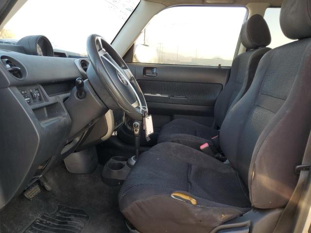 JTLKT324754014791 - 2005 TOYOTA SCION XB GRAY photo 7