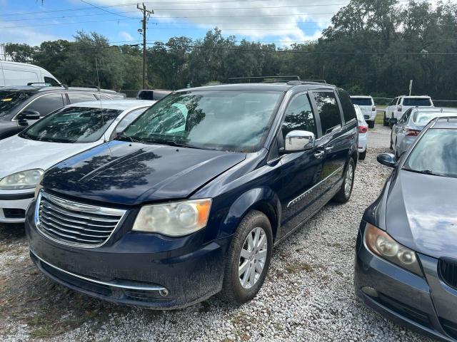 2C4RC1CG2CR413478 - 2012 CHRYSLER TOWN & COU TOURING L BLUE photo 2